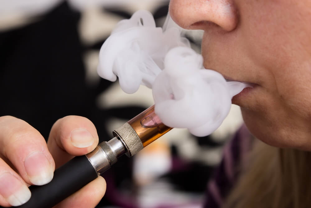 E-Cigarettes: An Explosive Topic Since their entry